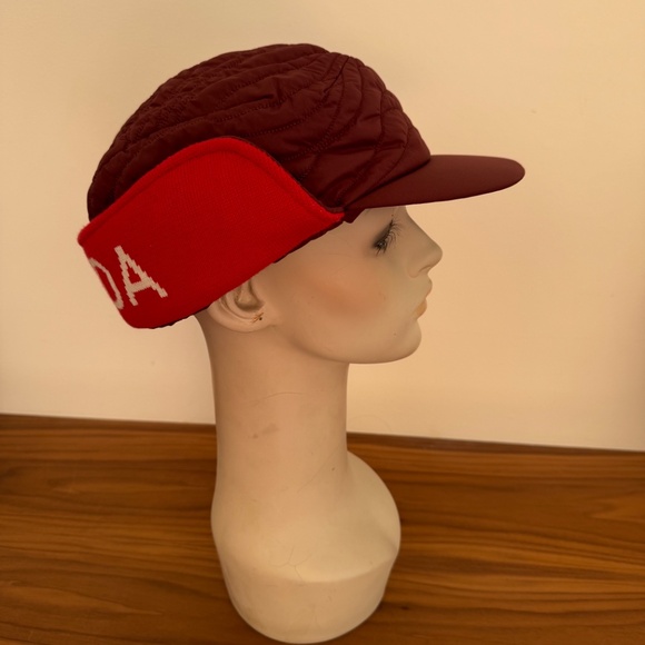 NWOT 2022 Beijing Olympic Lululemon Team Canada Hat - Picture 1 of 13